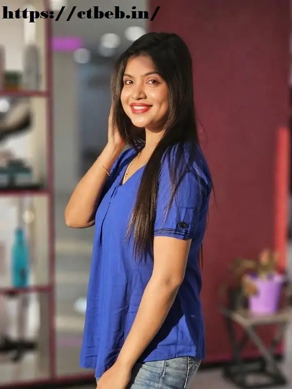 female escort Nagpur profile